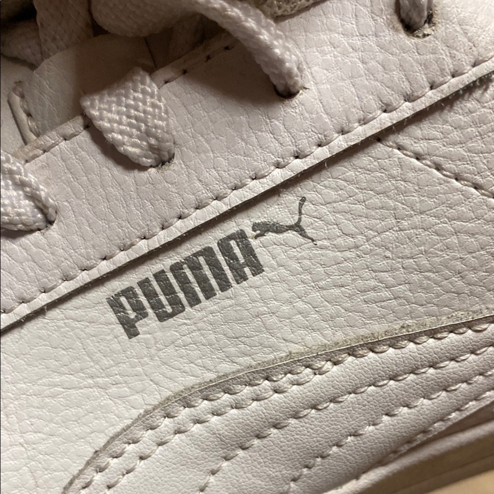 Women’s Puma Classic White Size 11 Sneakers Preppy Activewear Lifestyle - Picture 2 of 10